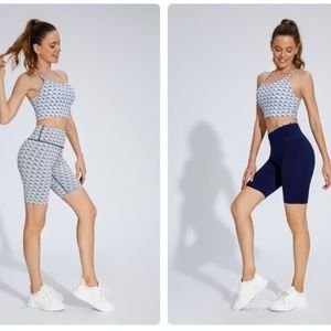 PollyPark SET of 2: Top & high waist reversible shorts in Naval Printed Small